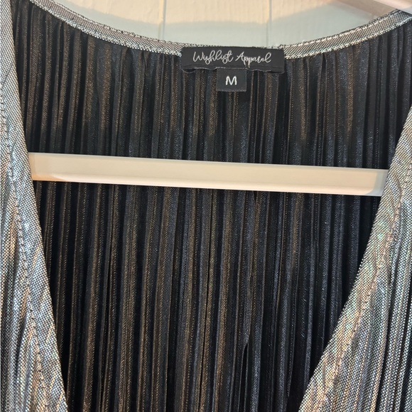 Wishlist Apparel Silver Metallic Fit and Flare Ruffled Dress Med NWOT - Picture 4 of 8